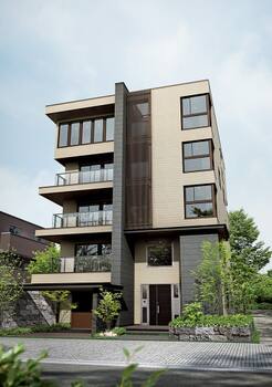 鉄骨3階建 スカイエ